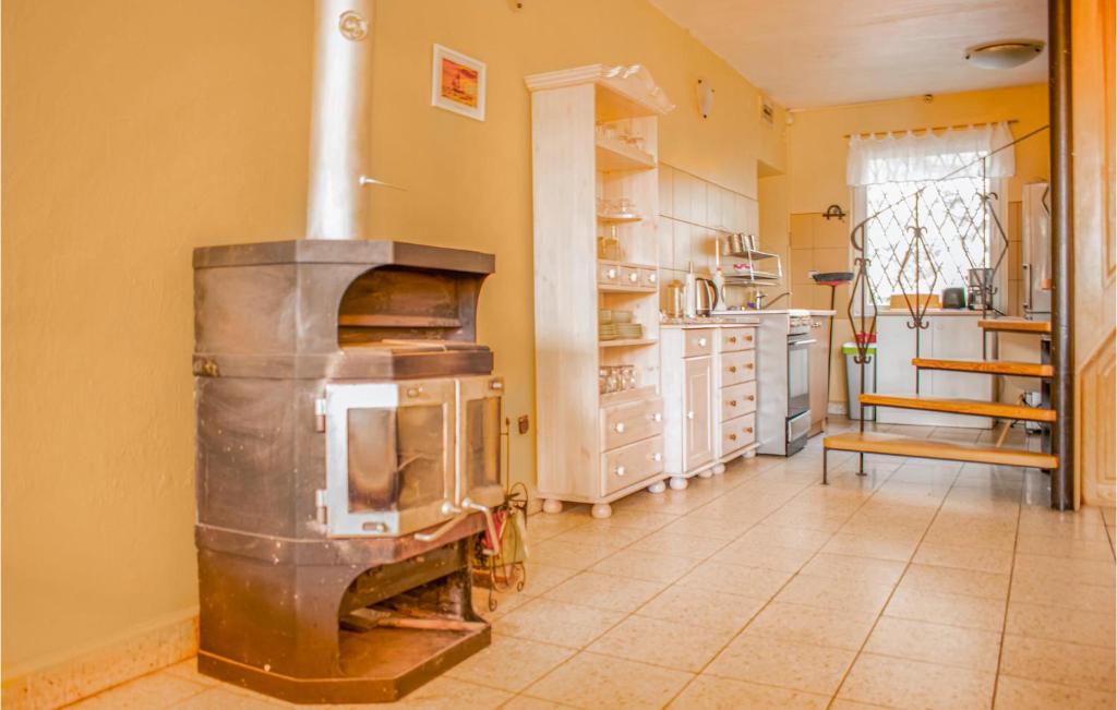 Nice Apartment In Wolin With 3 Bedrooms photo 2