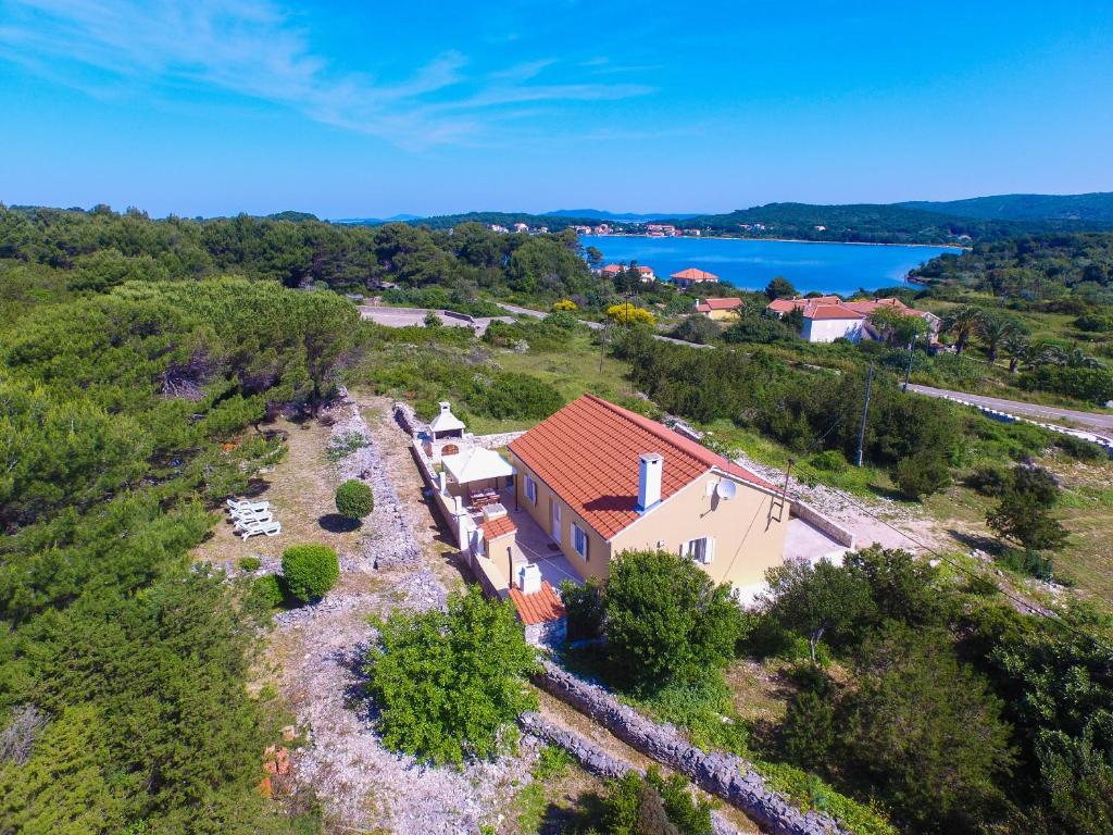 Holiday house with a parking space Veli Rat, Dugi otok - 8096 photo 1