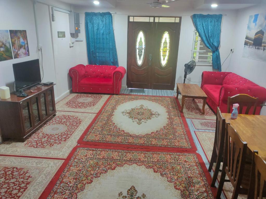 Homestay Cikgu Yah photo 3