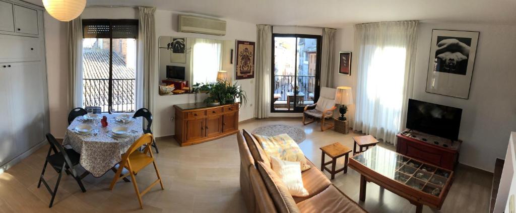 Loft acogedor con terraza y parking en el centro photo 2