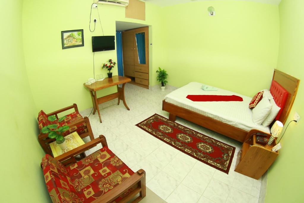 Hotel Farmis Garden photo 1