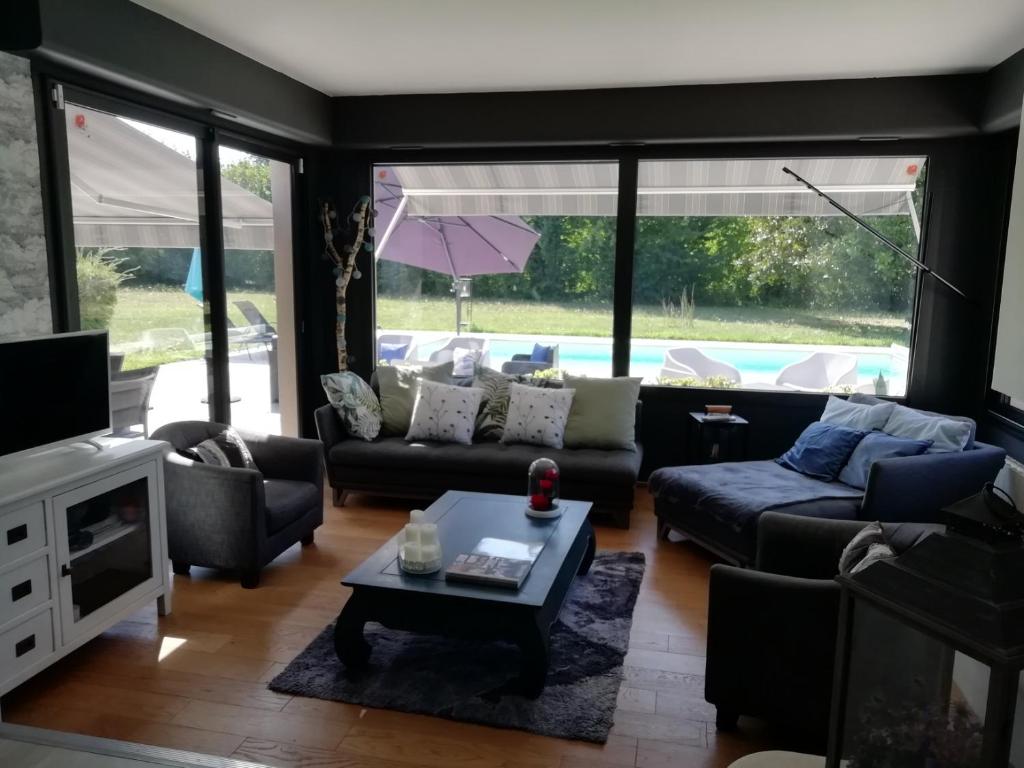 CHAMBRE DANS VILLA photo 3