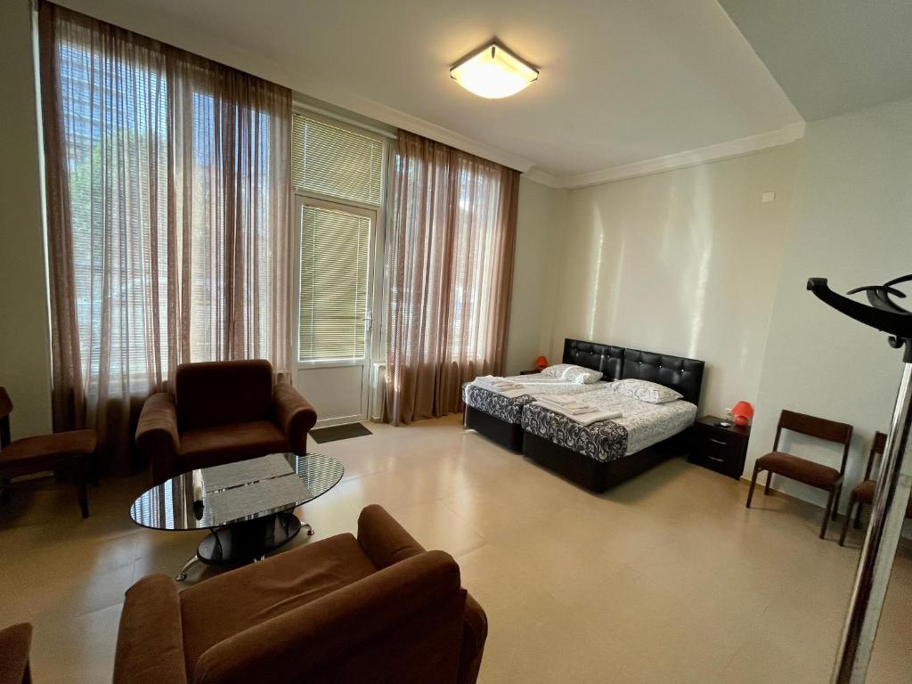 Keti 's Apartment in Batumi photo 3