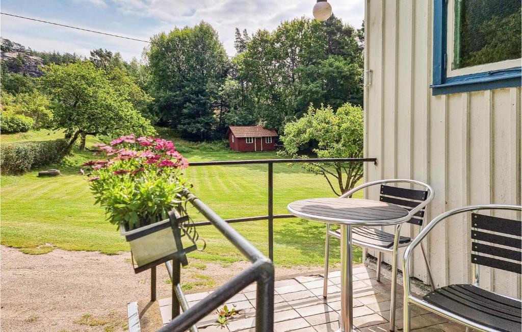 Beautiful Home In Brastad With 2 Bedrooms photo 1