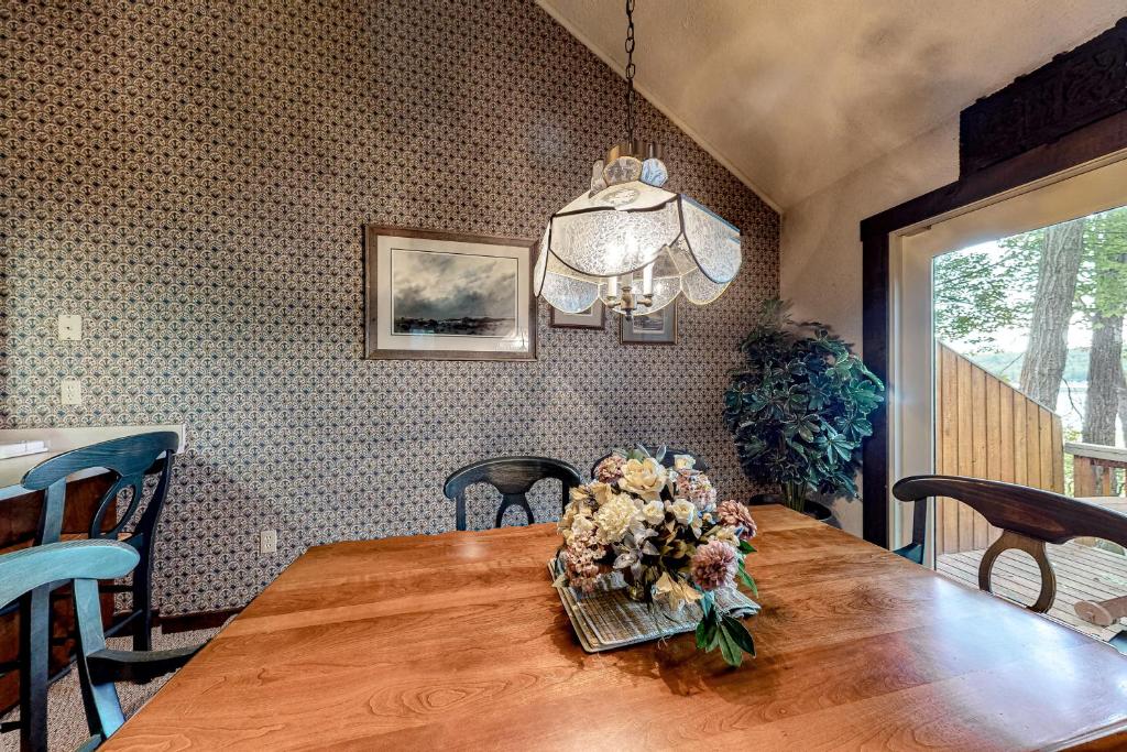 Big Boulder Lake Townhome photo 4