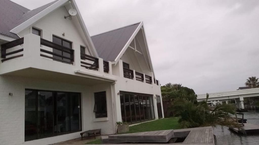 St Francis Bay House On The Canal photo 1