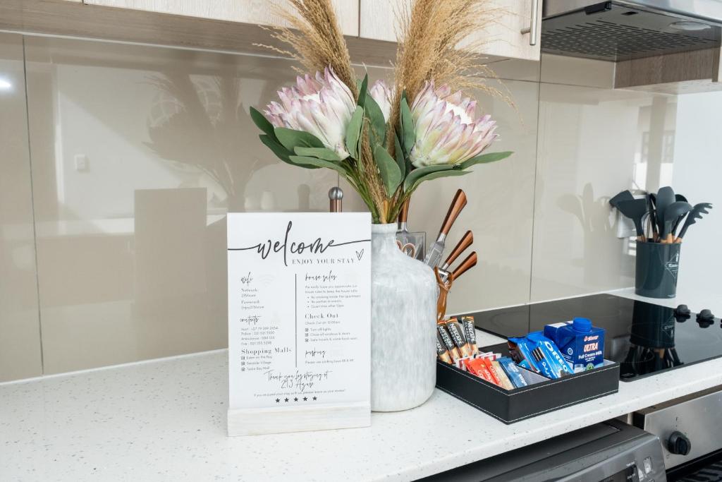 Azure 213-Luxury 2 Bedroom Apartment with an Inverter & Battery Backup Power photo 2