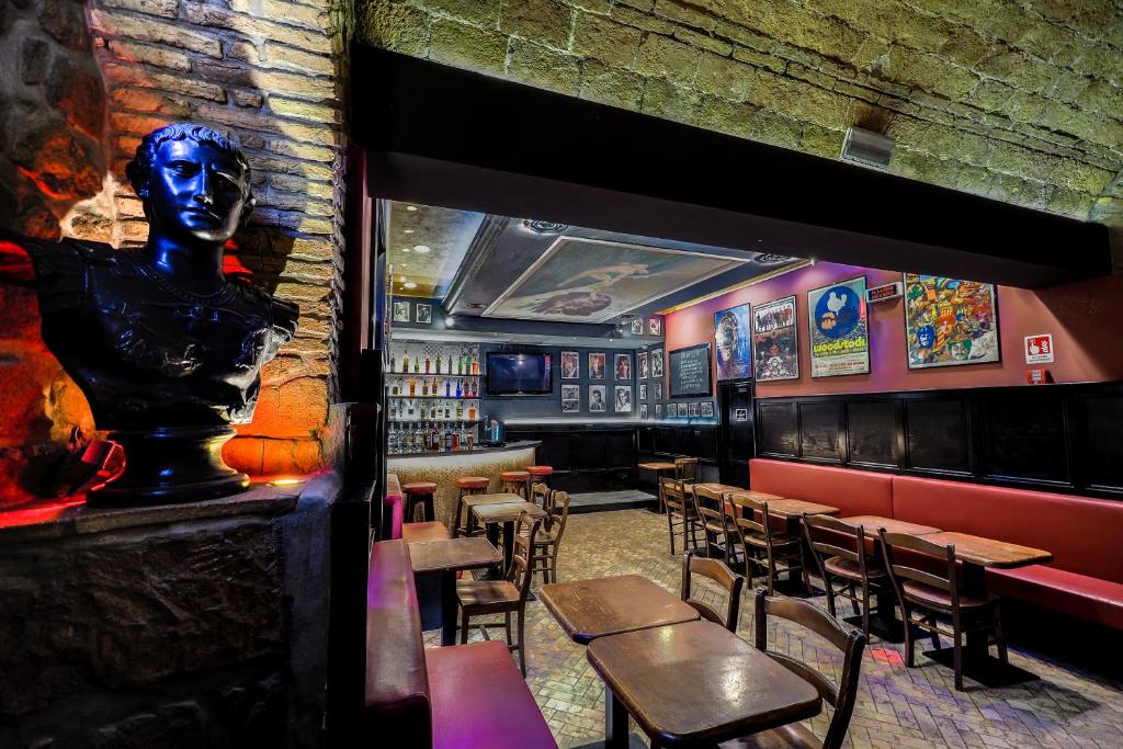 Alessandro Palace & Bar photo 4
