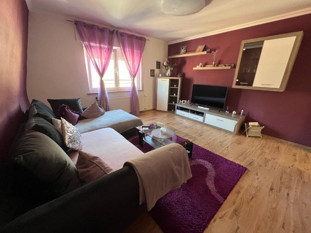 Schöne 3 Zimmer Wohnung photo 2