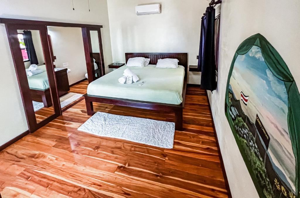 Hona Beach Hotel photo 2
