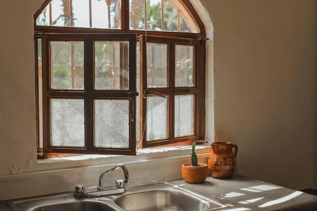 Cien Palmas- Authentic Mexican Casita 3 -Downtown photo 1