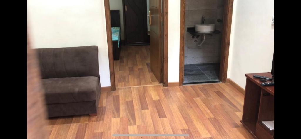 One bedroom apartment in Tiba gardens compound photo 4