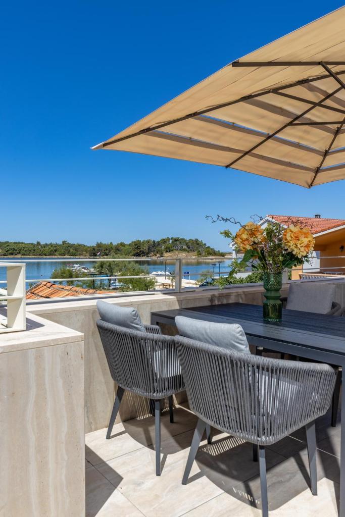 Villa Arca, sea view/sauna/open/closed/heated pool photo 1