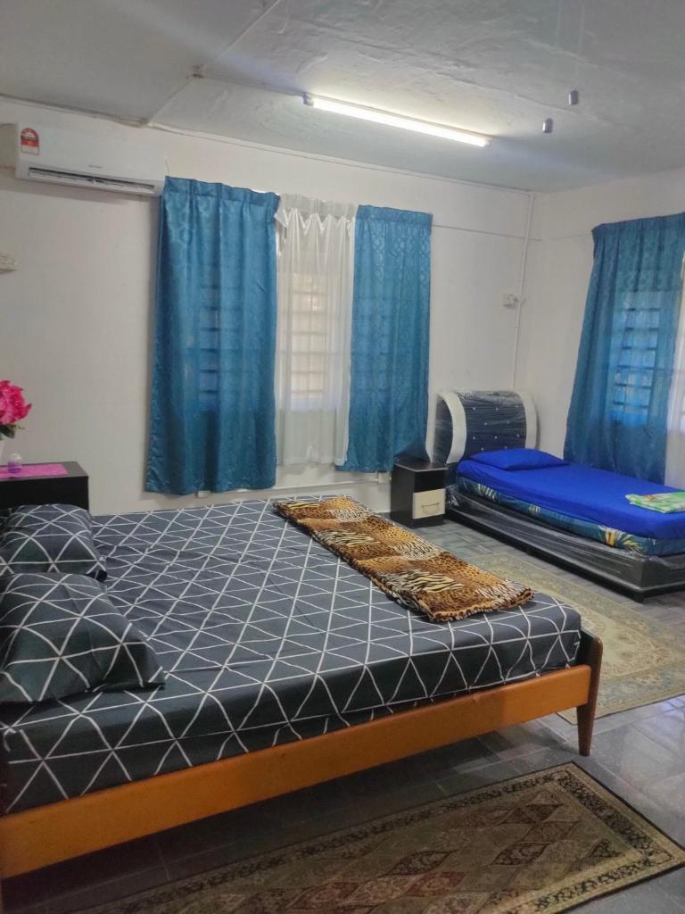 Homestay Cikgu Yah photo 2