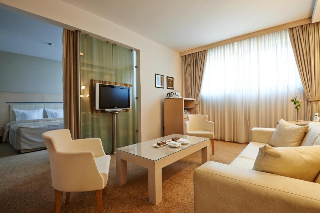 Сьюит (Улучшенный люкс), IN Hotel Beograd