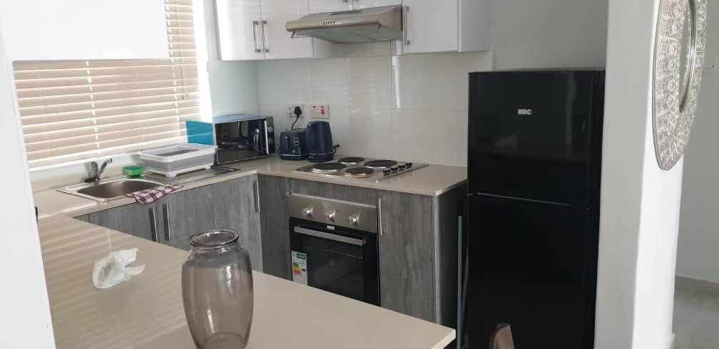 Sarona city Habitat Alpha apartments C202 Gaborone photo 2