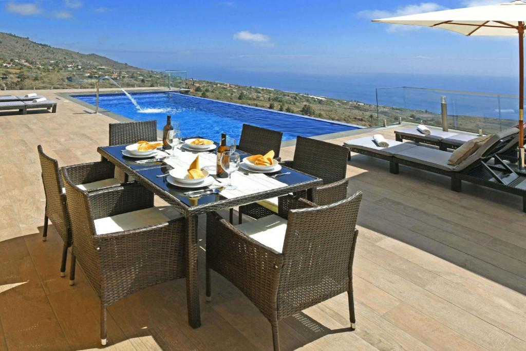 Villa Mica photo 2