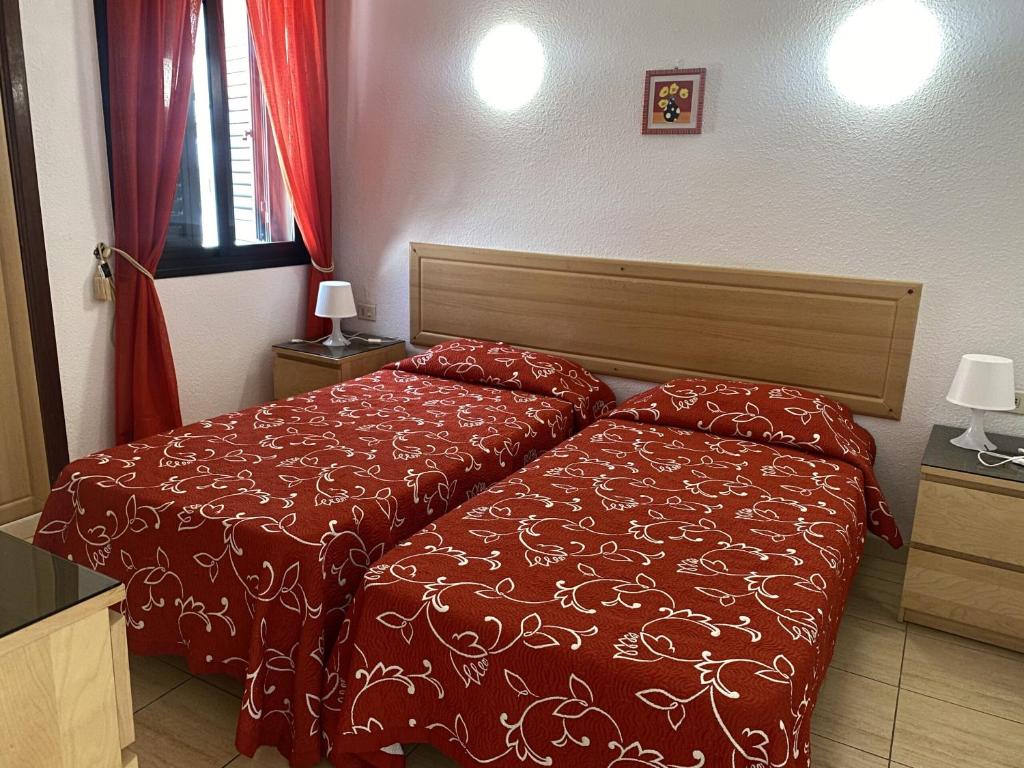 Apartment 7B2, Victoria Court 1,Avenida Londres 6, Los Cristianos, 38650, Tenerife photo 3