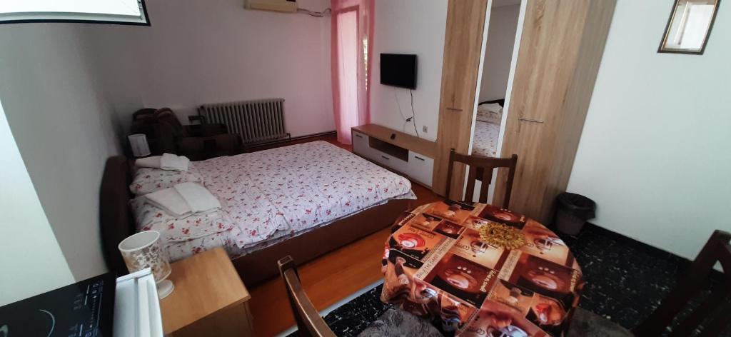 Apartments Nebojša photo 1