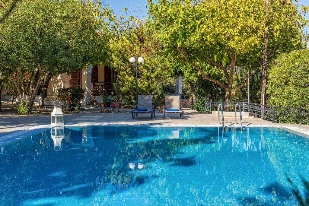 Marina's Villas photo 3