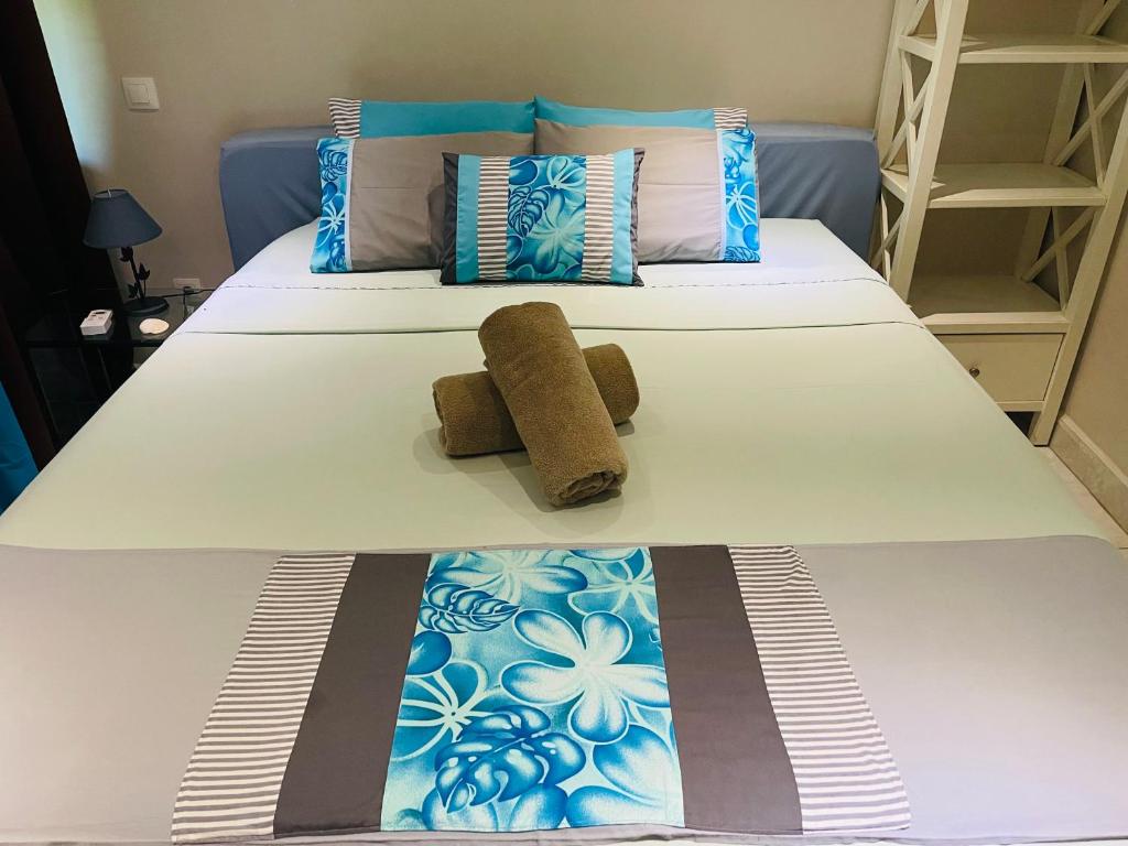 Tahiti beach house photo 4