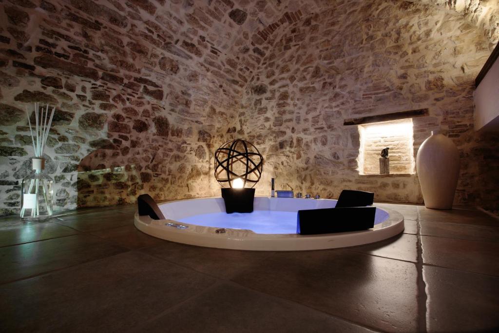 Palazzo Cannavina Suite & Private SPA photo 3