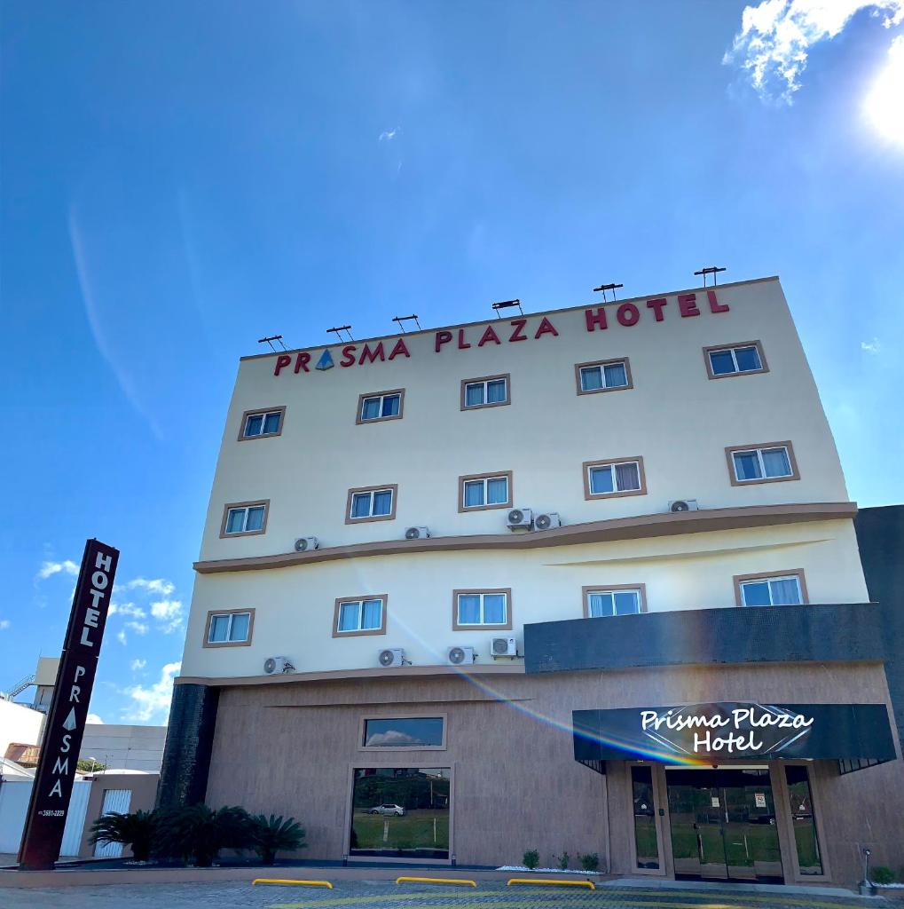 Prisma Plaza Hotel