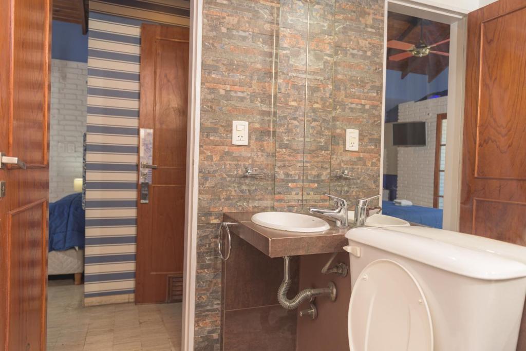 Hotel Nuevo Suizo photo 2