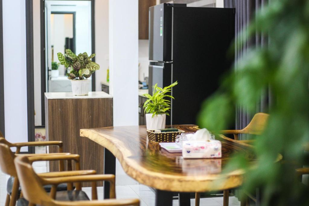 Green Line - Serviced Apartment - Ngoc Thuy- Hanoi