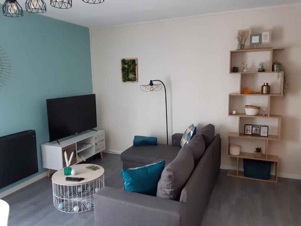 Scandy Appart - T2 cosy tout confort, balcon parking, vue photo 2