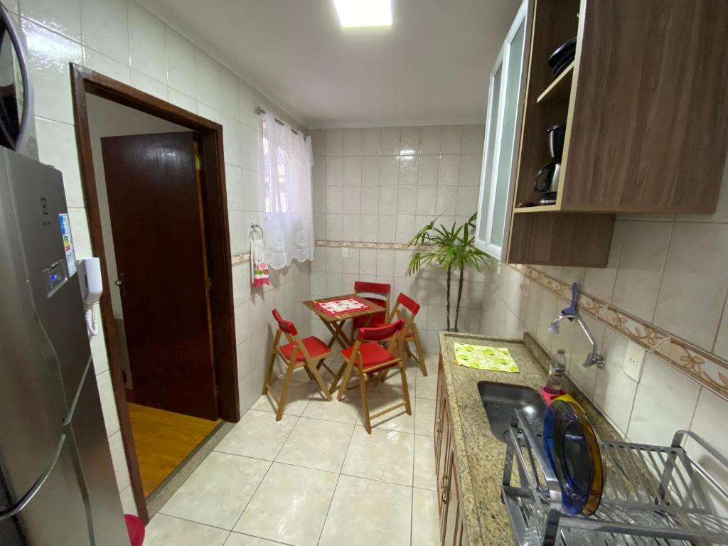 Apto com garagem no centro de Nova Friburgo photo 4