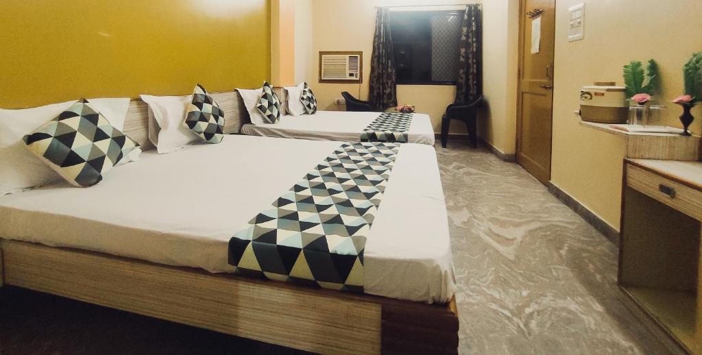 Maruti Group of Hotels - Shree Ram Darshan photo 3