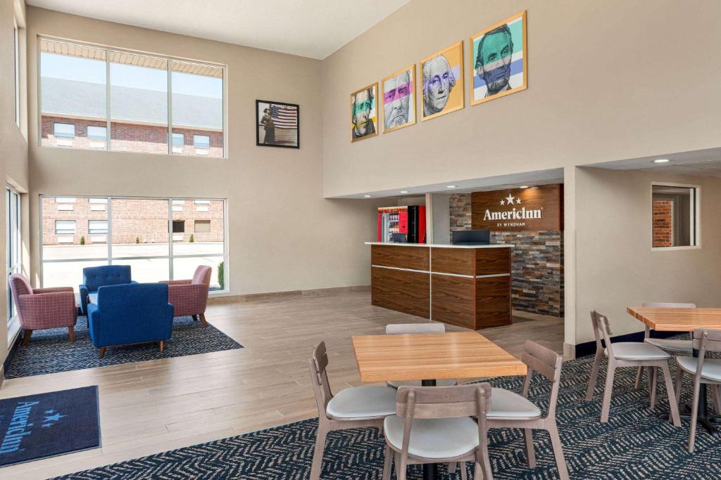 AmericInn by Wyndham Branson & Conference Center photo 4