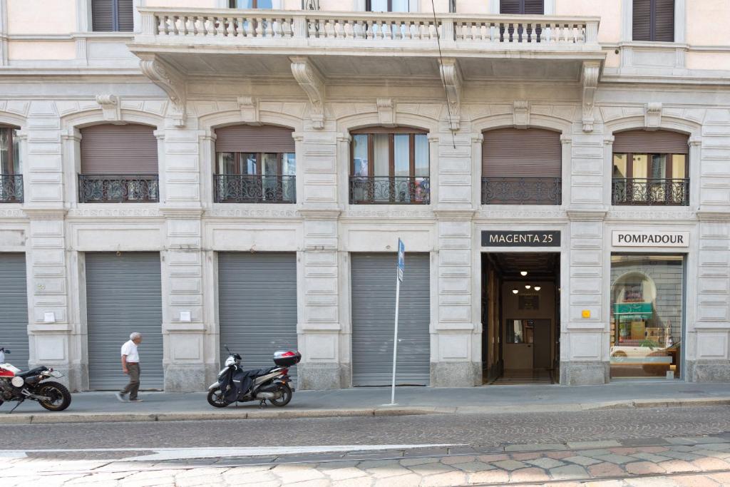 GuestHost - Central Studio APTS Milano-Corso Magenta