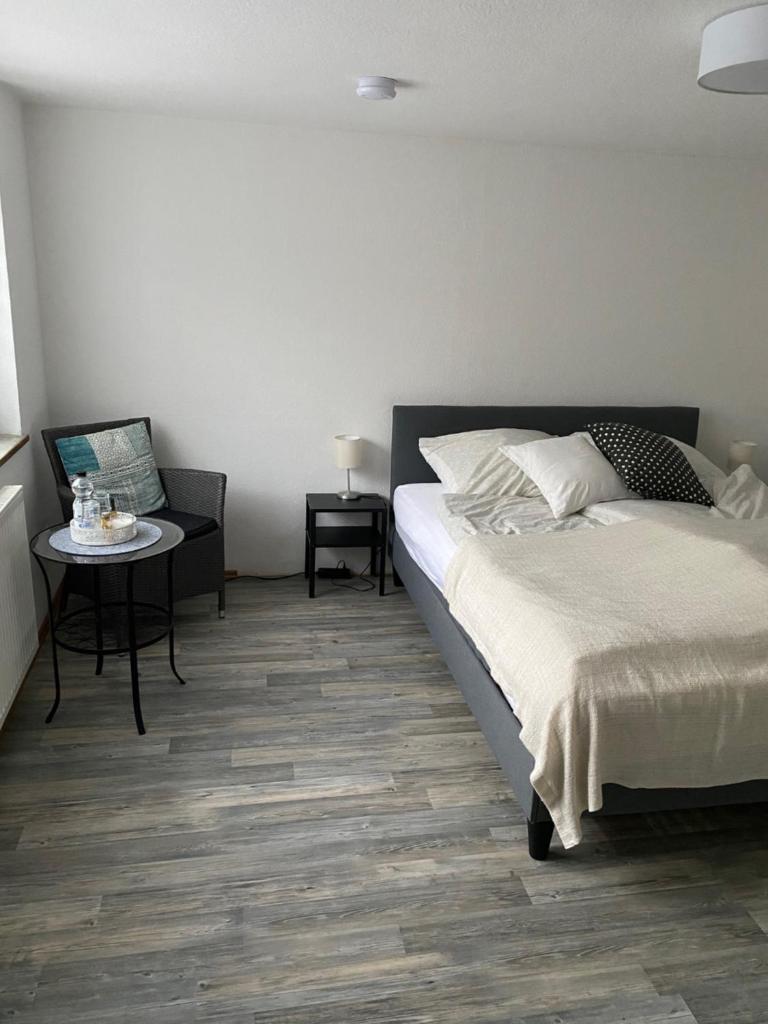 Kleines Apartment in Siegburg-Kaldauen photo 2