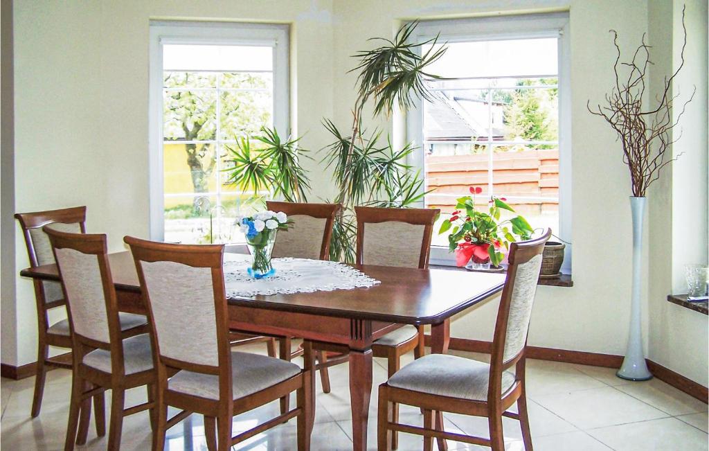 Amazing Home In Kamien With 4 Bedrooms And Wifi photo 2