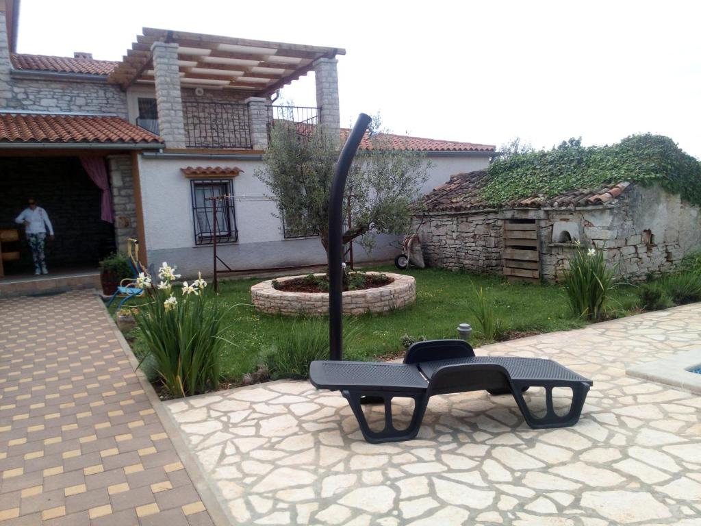 Family friendly house with a swimming pool Gajana, Fazana - 15385 photo 3