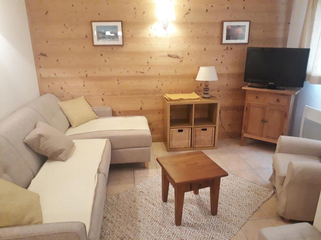 Appartement Morillon 1100, 3 pièces, 7 personnes - FR-1-412-70