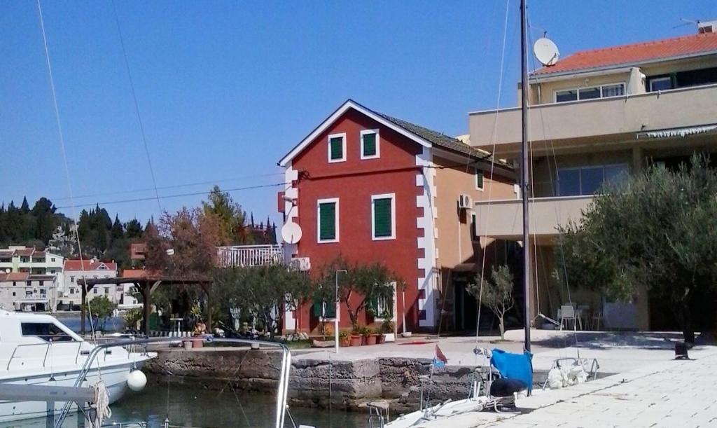 Apartments by the sea Blace, Neretva Delta - Usce Neretve - 16068 photo 1