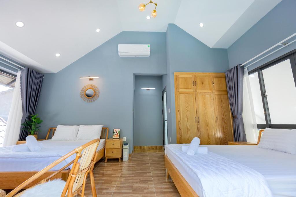 YuBiVilla - mountain view - 300m to the Beach