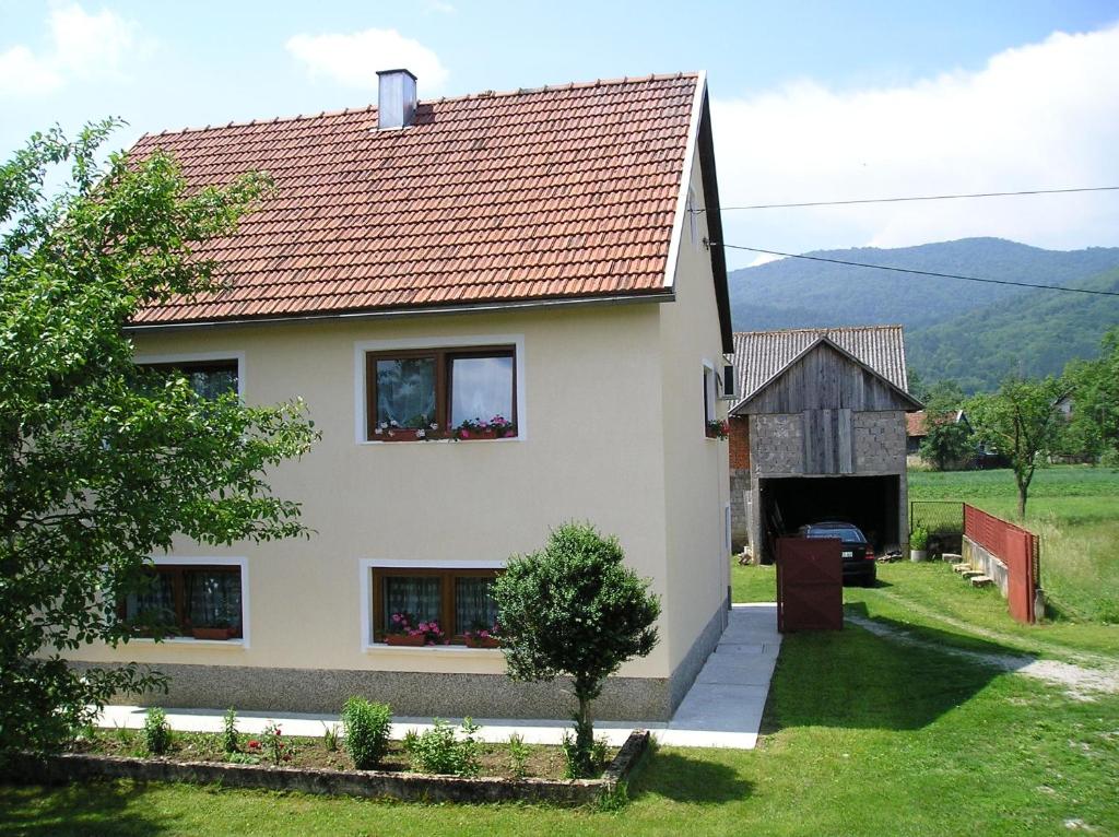 Apartments with a parking space Covici, Velebit - 15864 photo 1
