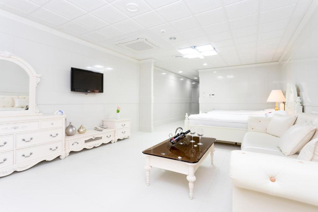Donghae Medical Spa Convention Hotel photo 3