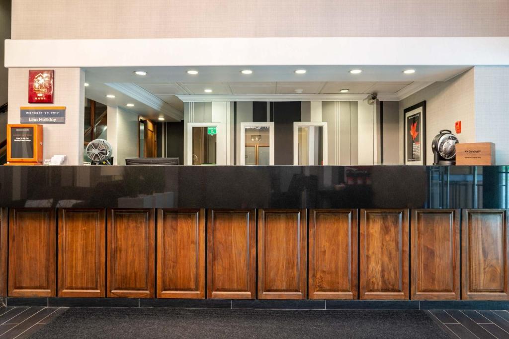 Sandman Hotel Revelstoke photo 1