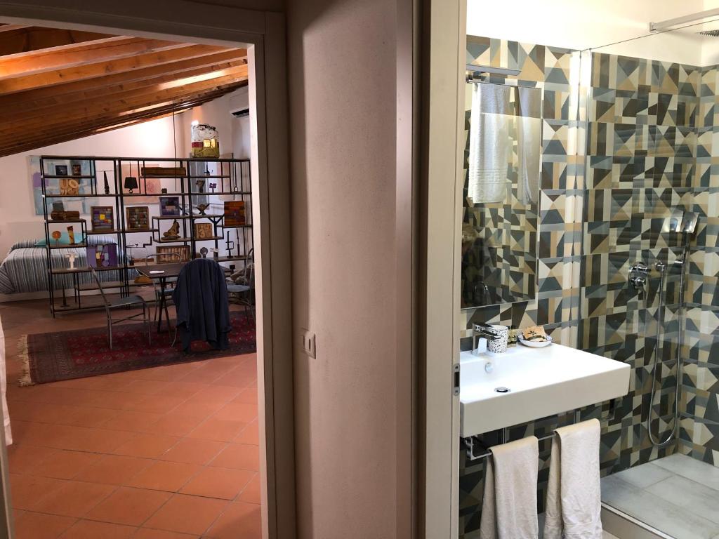 Isola Libera photo 1