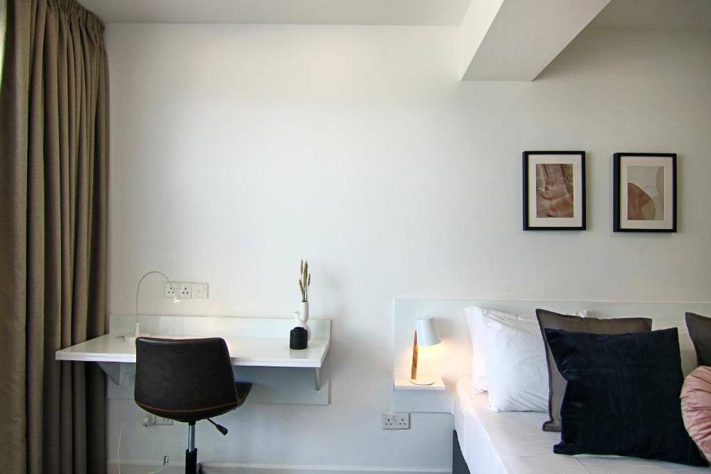 Phaedrus Living: Luxury Suite Nicosia 505 photo 3