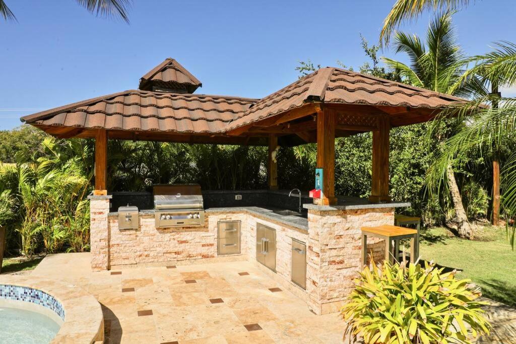 New Sunny Villa With Pool Metro Country Club Juan Dolio photo 4