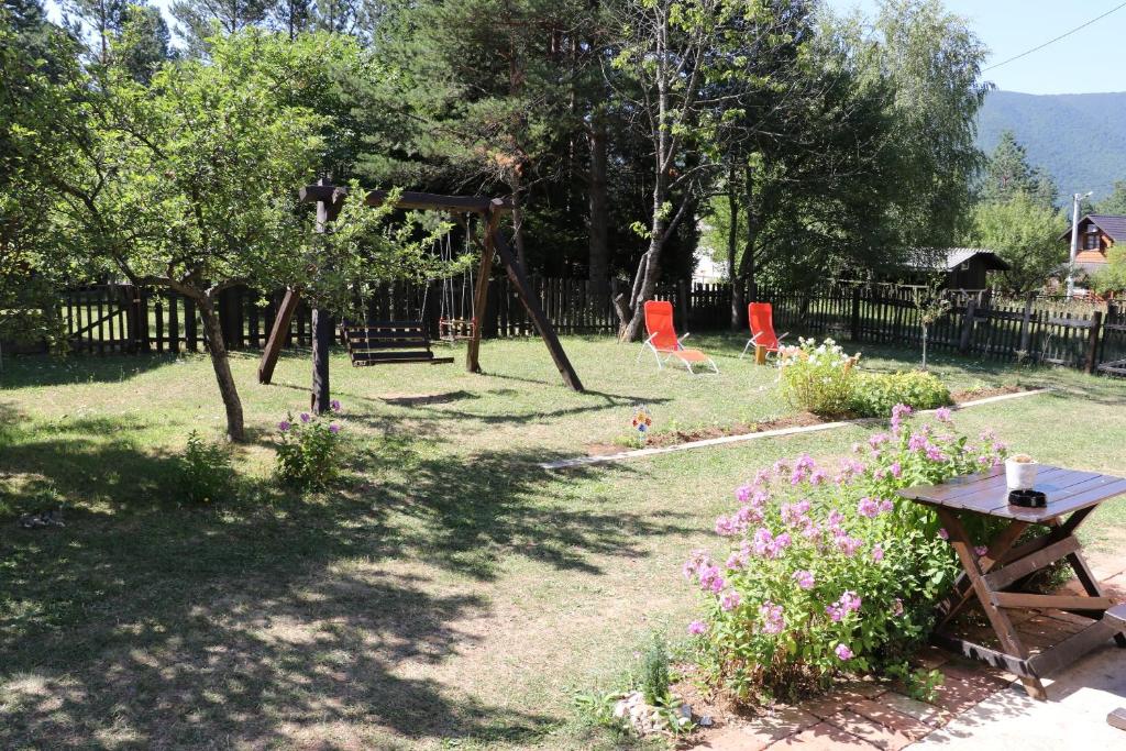 Family friendly house with a parking space Korenica, Plitvice - 17312 photo 3