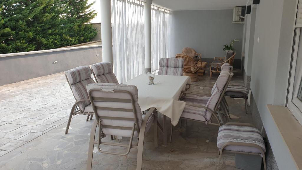 Apartma Pata, Koper - Čežarji photo 1