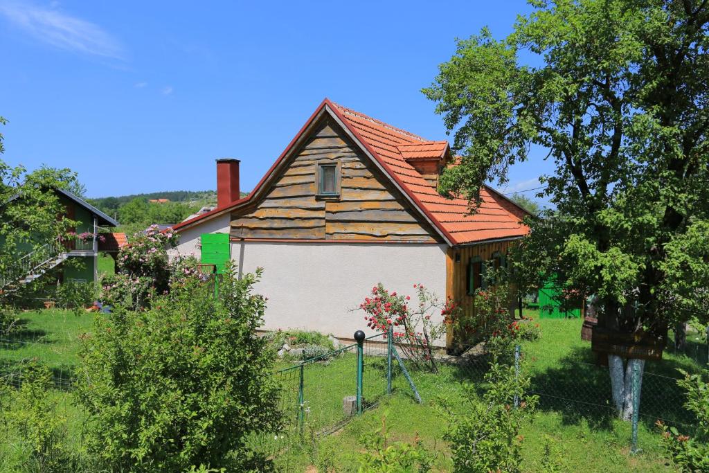 Apartments for families with children Perusic (Velebit) - 17540 photo 2