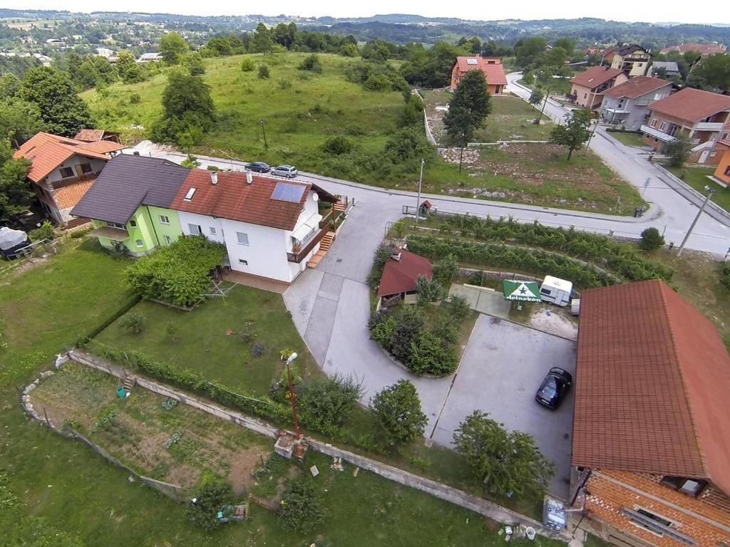 Apartments with a parking space Slunj, Plitvice - 17380 photo 2